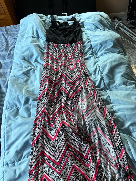 Dresses & Skirts - Black & Pink Chevron Maxi Dress with Fitted Bodice